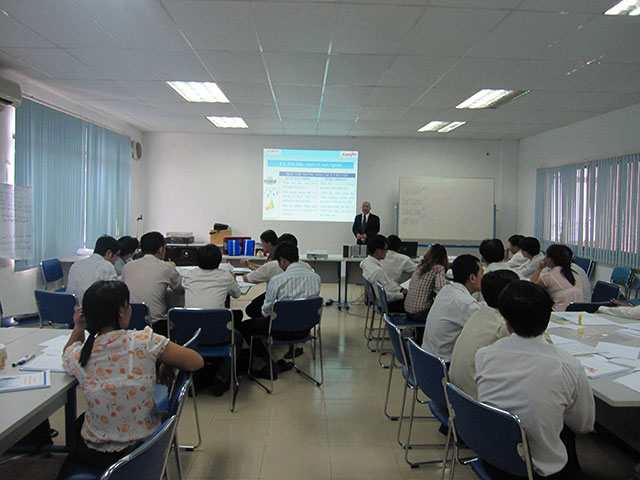Kỹ năng quản lý đội ngũ kinh doanh hiệu quả - Sunjin Đồng Nai (27-08-2012)
